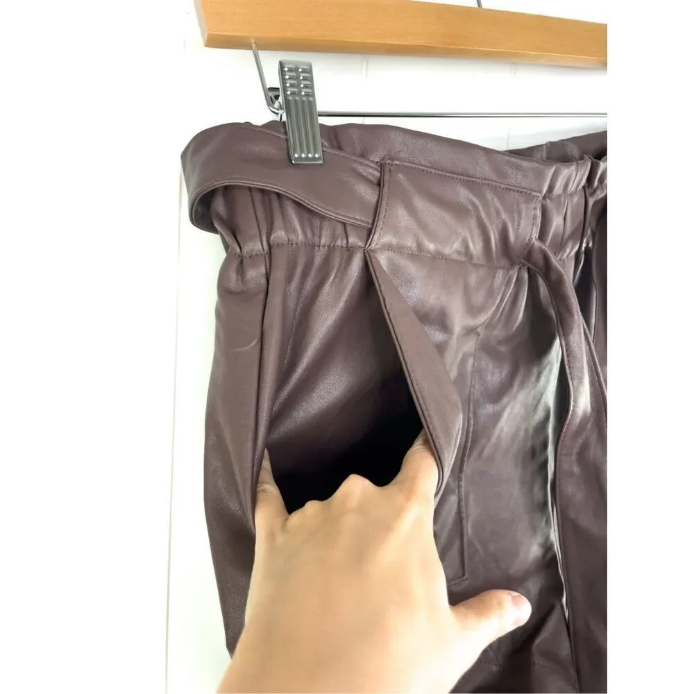 Ci‎ Sono Faux Leather Collection Chocolate Brown Paper Bag Shorts Size L